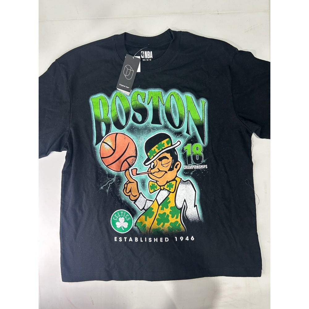 NBA Boston Celtics 18 Championships T Shirt Original Use Boxy Fit Black Medium